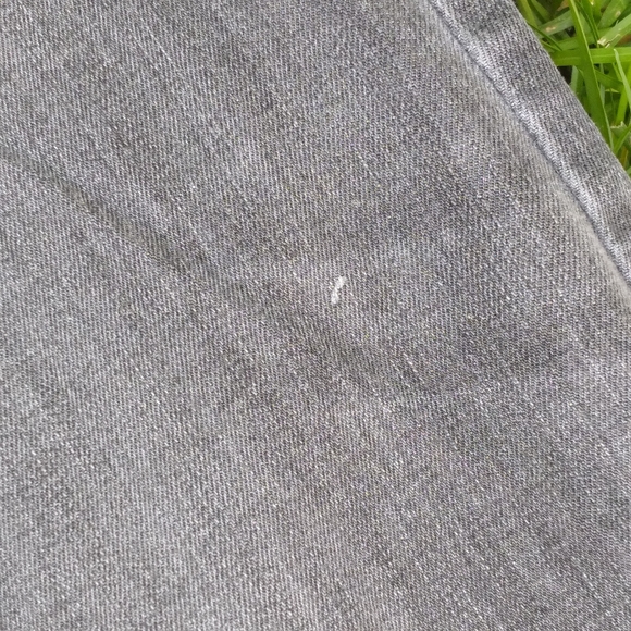 #330 Southpole Grey Faded Junior 5 Bootcut Low Rise Jeans - Picture 9 of 16